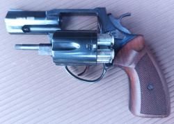 Taurus Lom-13 Kurs, 10x28