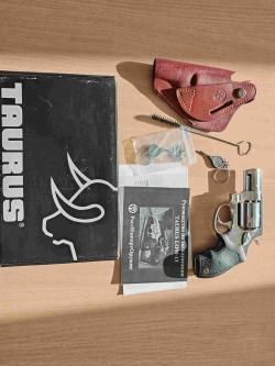 TAURUS LOM-13 (Таурус)