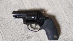 Taurus Lom 13