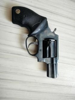 TAURUS LOM-13