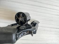 TAURUS LOM-13