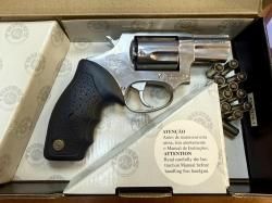 Taurus Lom-13