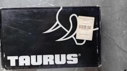 Taurus lom