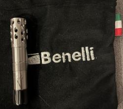 Телескопический приклад и удлинитель ствола Benelli 