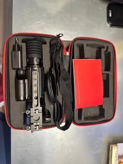 Тепловизионный прицел Sytong XM06-50LRF x2.5/5/10/20, 640x512,D50