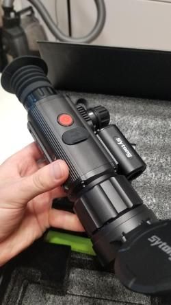 Тепловизор Sytong AM 03-50 LRF