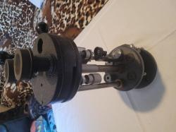 Тиски для гильз 12-20 калибры.Пресс -EMAN 375.Для 12и20к.