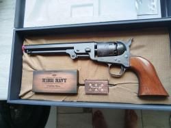 Револьвер Tokyo Marui 18612 M1851 NAVY