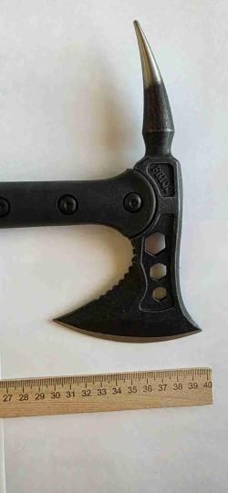 Томагавк Айсберг