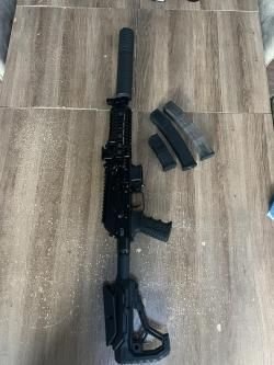 TR9 Paradox