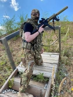 TR9S