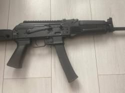 TR9S