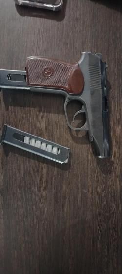 Травмат чешский пистолет ИЖ-79-9Т