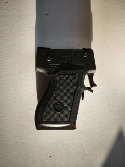 Травмат пластиковый, под рамкой не пищит, Кордон