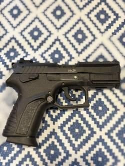 Травматический пистолет Grand Power T11-FM1 10x28