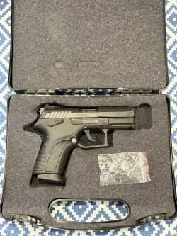 Травматический пистолет Grand Power T11-FM1 10x28