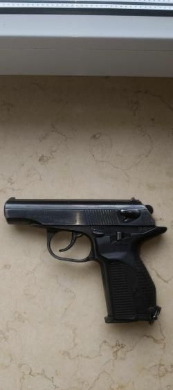 Травматический пистолет макарова МР-80-13Т .45 Rubber