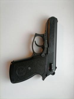  Травматический пистолет Маузер 10-22Т 