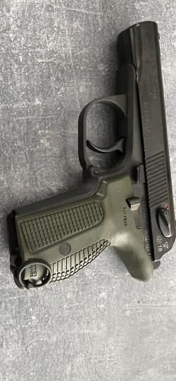 Травматический пистолет ОПП МР-79-9ТМ 9ммРА