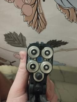 Травматический пистолет ОСА ПБ-4-2, с лазерным целеуказателем