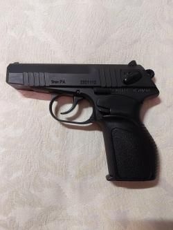 Травматический пистолет П-М17ТМ 9 мм Р.А. (рукоятка Дозор, новый дизайн, один штифт)