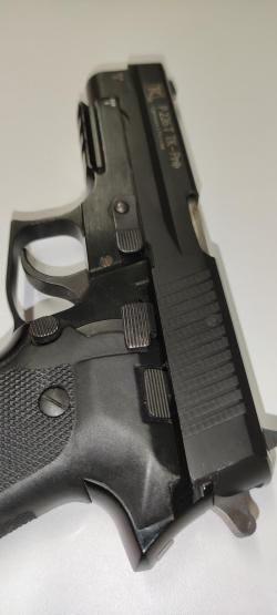 Травматический пистолет P226T TK-Pro 10x28