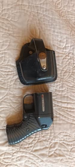 Травматический пистолет ПБ 4-1 МЛ, Лазер