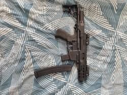 Травматический пистолет Risen 10 x 28