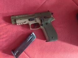 Травматический пистолет Sig Sauer P226T TK-Pro 10x28, carakote green +кобура скрытая