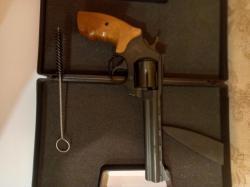 Травматический револьвер Техноармс Гроза Р-06С 