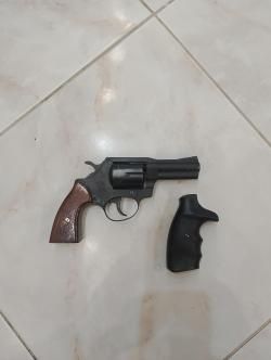 Травматический револьвер