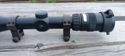Trijicon AccuPoint TR22-2G (2.5-10x56, Mil-Dot Green) на стальных кольцах Trijicon 