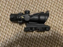 Trijicon ACOG 4x32