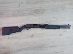 Remington 870 (Magpul)