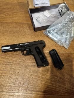 ТТ пневматика новый в упаковке блоубек Borner + 8 баллончиков+ 700 шариков