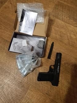 ТТ пневматика новый в упаковке блоубек Borner + 8 баллончиков+ 700 шариков