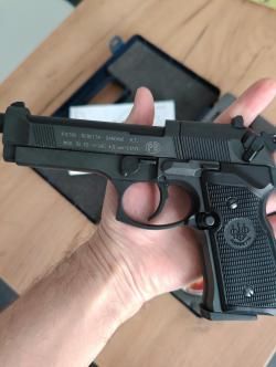 Umarex Beretta M 92 FS