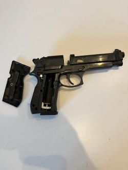 Umarex Beretta M92 FS:Пневматика