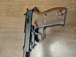 UMAREX Walther P38