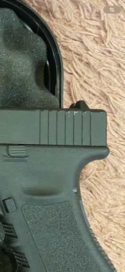 Unarmed Glock 17