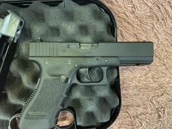 Unarmed Glock 17