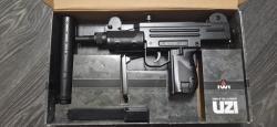 UZI mini umarex