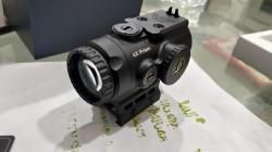 Vector Optics Paragon 4*24