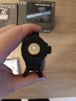 Vector Optics Scrapper 1x29 2MOA (красная точка) + увеличитель Maverick-III 3х22
