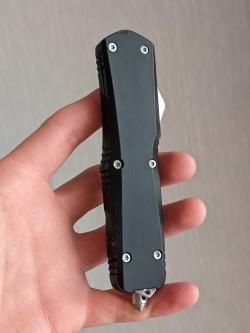 Винтажный выкидной нож microtech