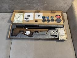 Винтовка пневматическая Crosman Benjamin Akela 5.5 мм (Орех)