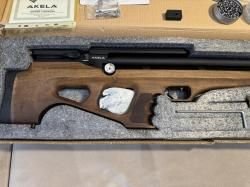 Винтовка пневматическая Crosman Benjamin Akela 5.5 мм (Орех)