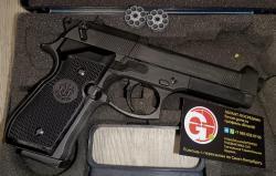 Пневматический пистолет Umarex Beretta 92 FS 4.5 мм  металл