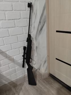 Винтовка пневматическая стандартная 