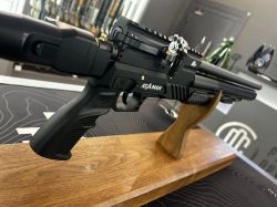 Винтовка пневматическая Ultra-C мод. M20SD.UC.650.BK.L24